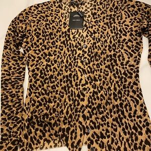 Dolce and gabbana button down sweater/cardigan size 42